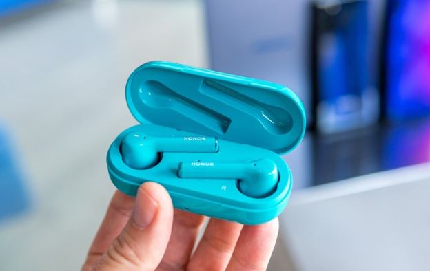 Honor Magic Earbuds TWS with Hybrid Noise Cancellation unveiled