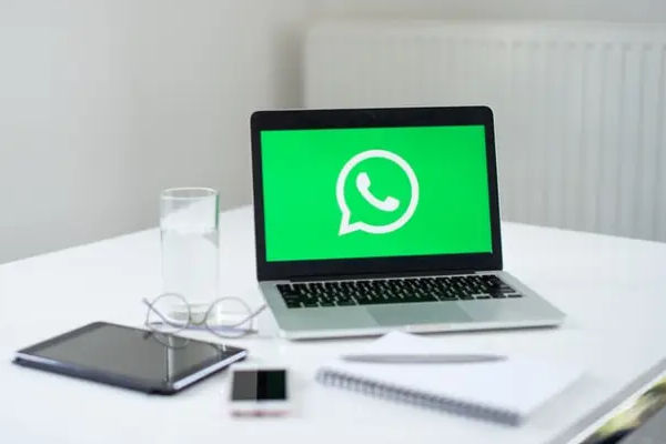 Whatsapp: Uwp Gets New Ui For Voice Call, Dark Theme
